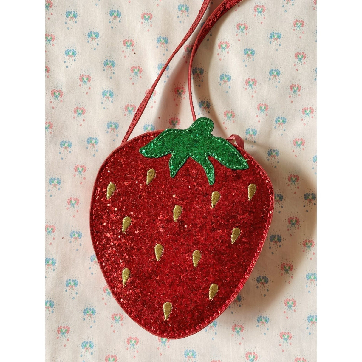 Konges Sløjd Barbados Cherry Tut Strawberry Skuldertaske