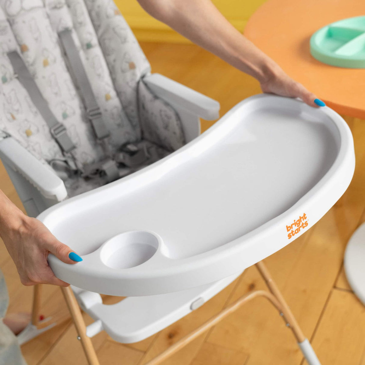 Bright Starts Winnie The Pooh Classic Pals™ Compact Folding Højstol