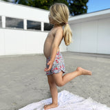 Petit Crabe Poppy & Daisy P Alexa Badeshorts - Lavet af Liberty© Stof