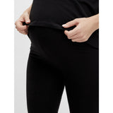 Mama;licious Black Mlsally Solid T-Shirt & Shorts Sæt Noos