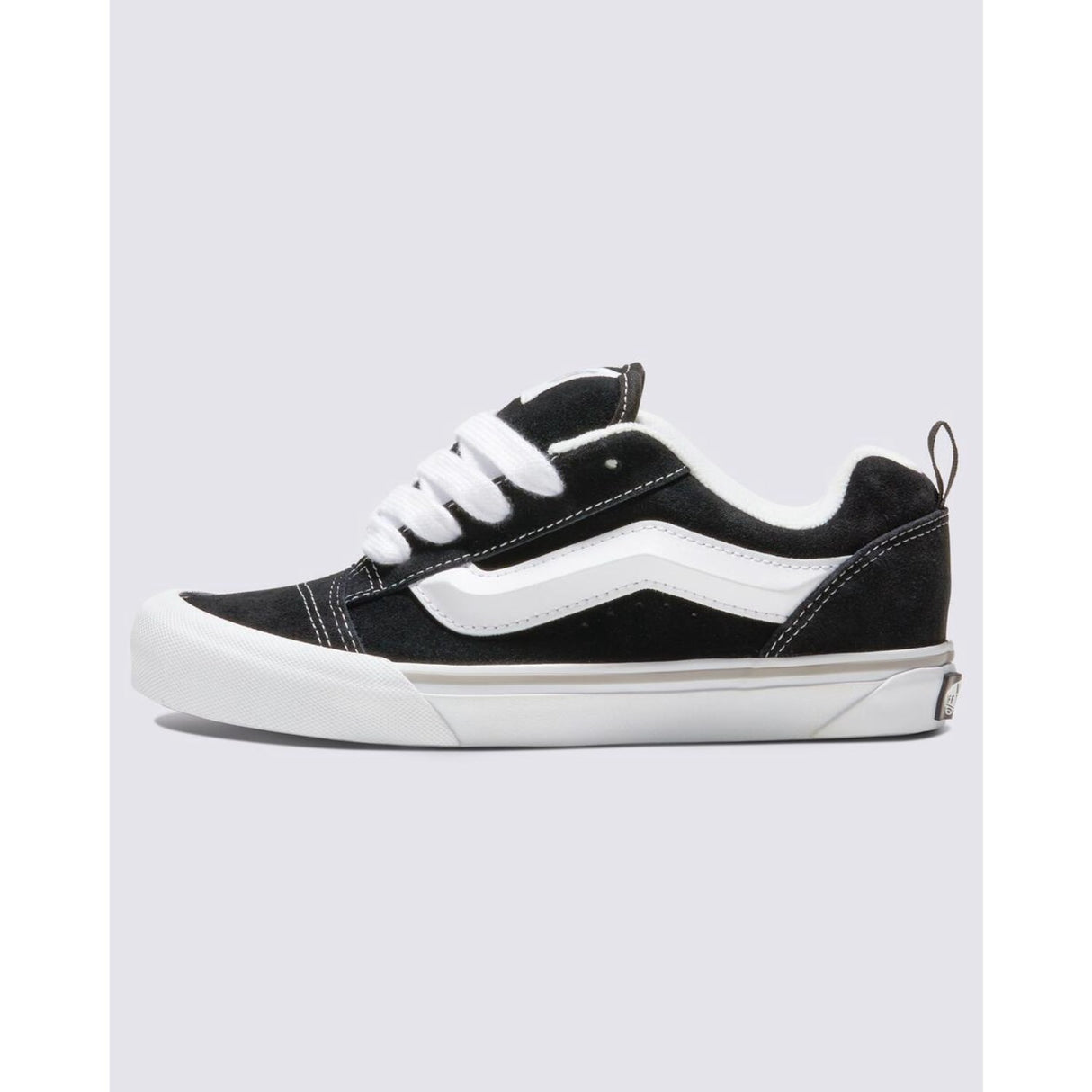 VANS Black/White Knu Skool