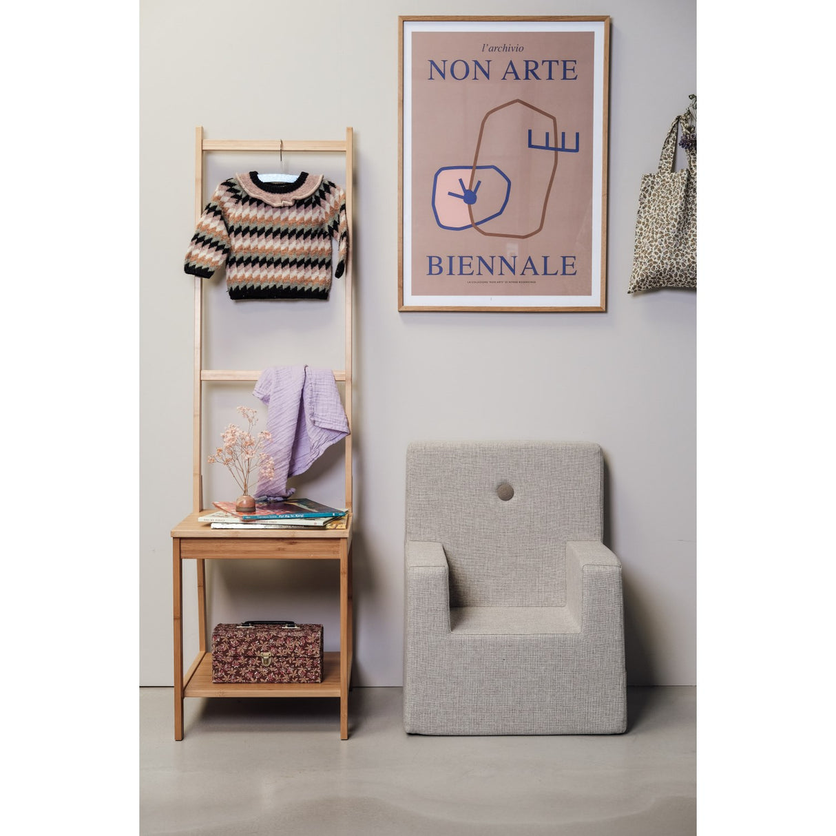 by KlipKlap Stol XL Beige With Sand KK Kids Stol XL