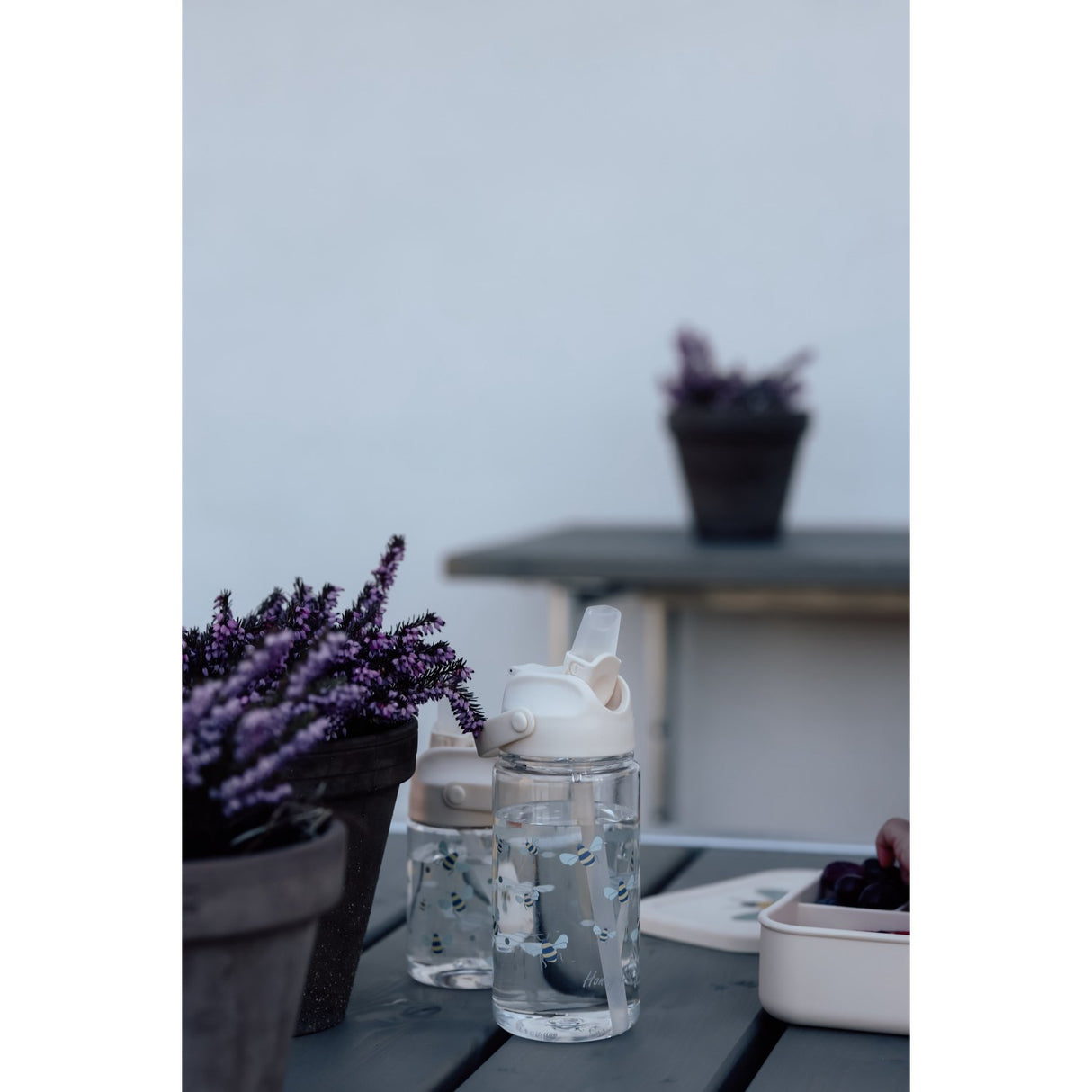 Vanilla COPENHAGEN Honeybee Happy Tritan Flaske - 500 ml