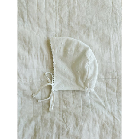 Lalaby Linn Bonnet - White Dot
