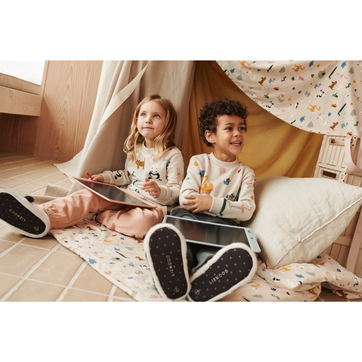 LIEWOOD Croco / Dove Blue Zora Magic Tegnetavle 13,5 Inches