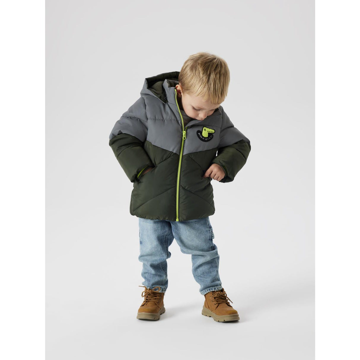 Name It Deep Depths Nmmmorten Puffer Jacket Dino Detail1