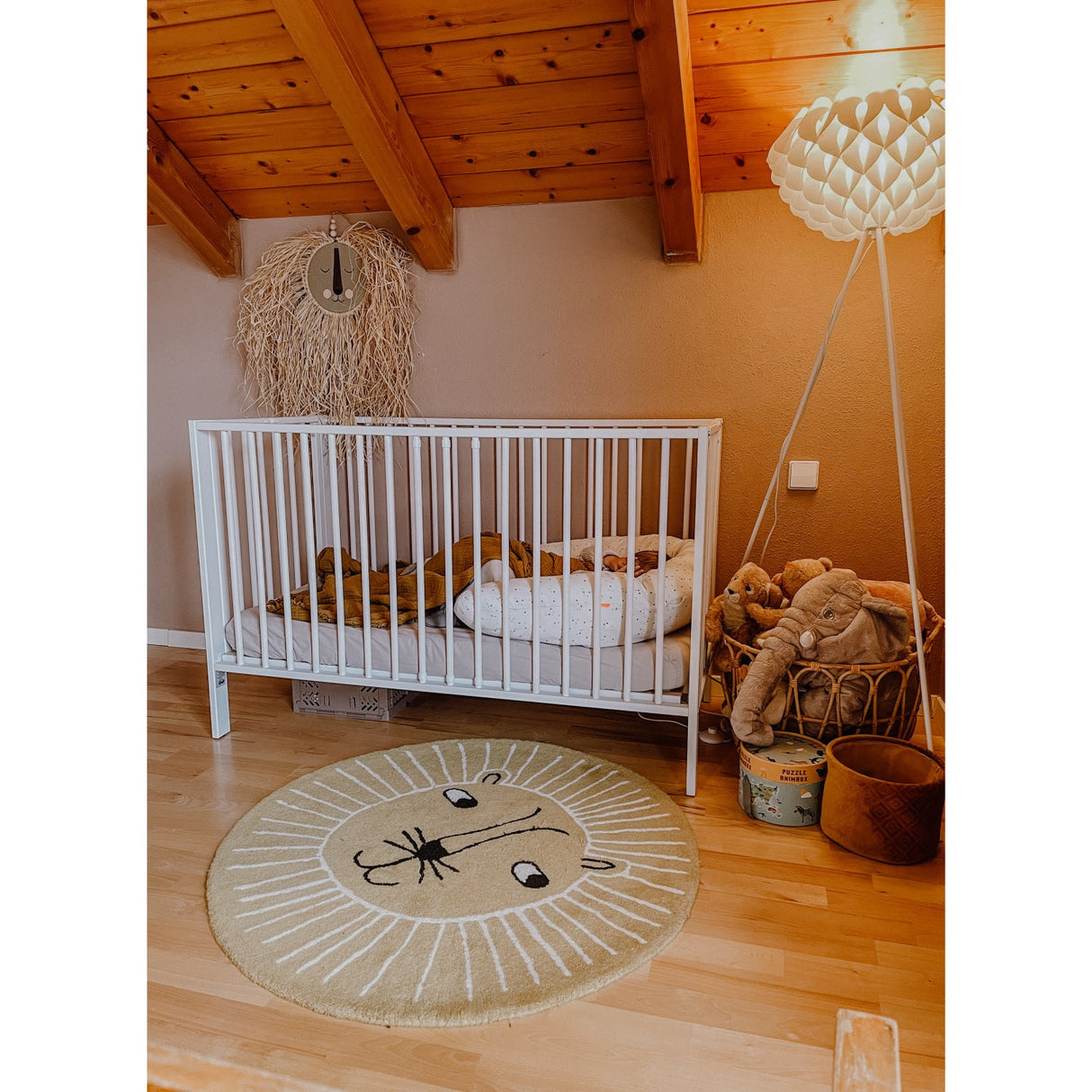 tiSsi® White Laquer Jori Sammenklappelig Seng Massiv Bøg