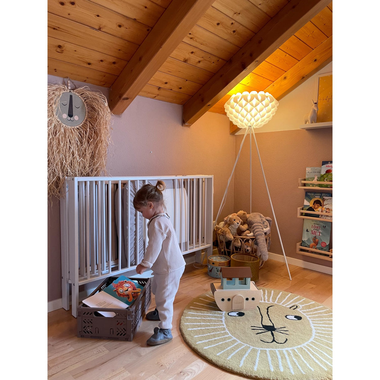 tiSsi® White Laquer Jori Sammenklappelig Seng Massiv Bøg