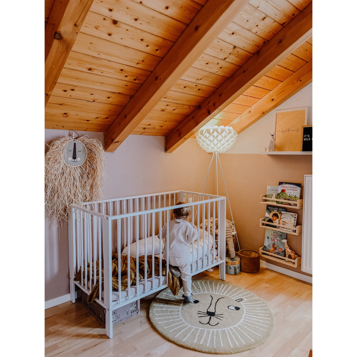 tiSsi® White Laquer Jori Sammenklappelig Seng Massiv Bøg