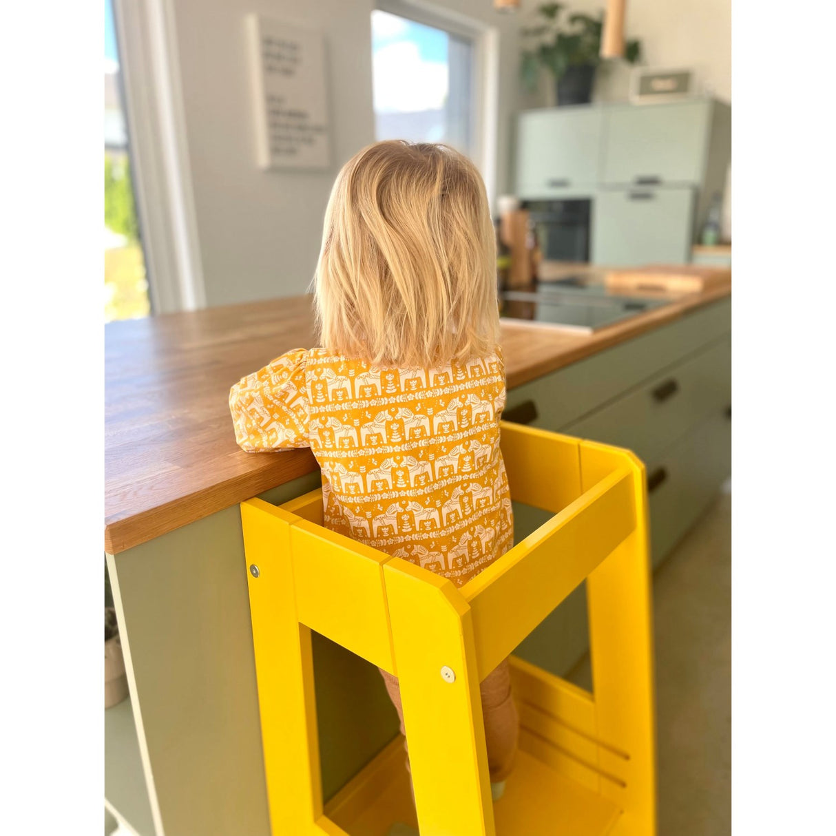 tiSsi® Sun Yellow Laquer Felix Læringstårn Massiv Bøg