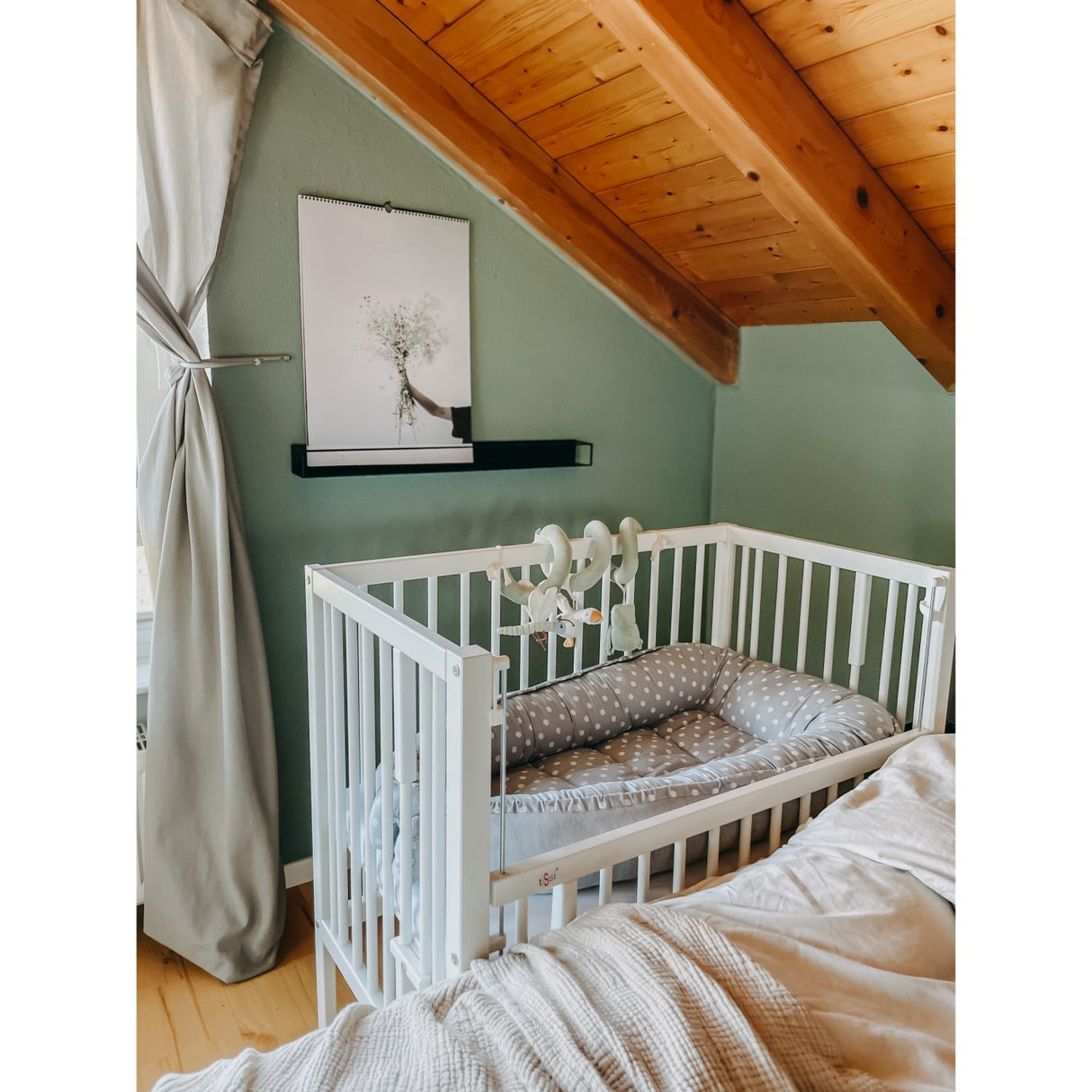 tiSsi® White Laquer Maxi Barneseng Massiv Bøg