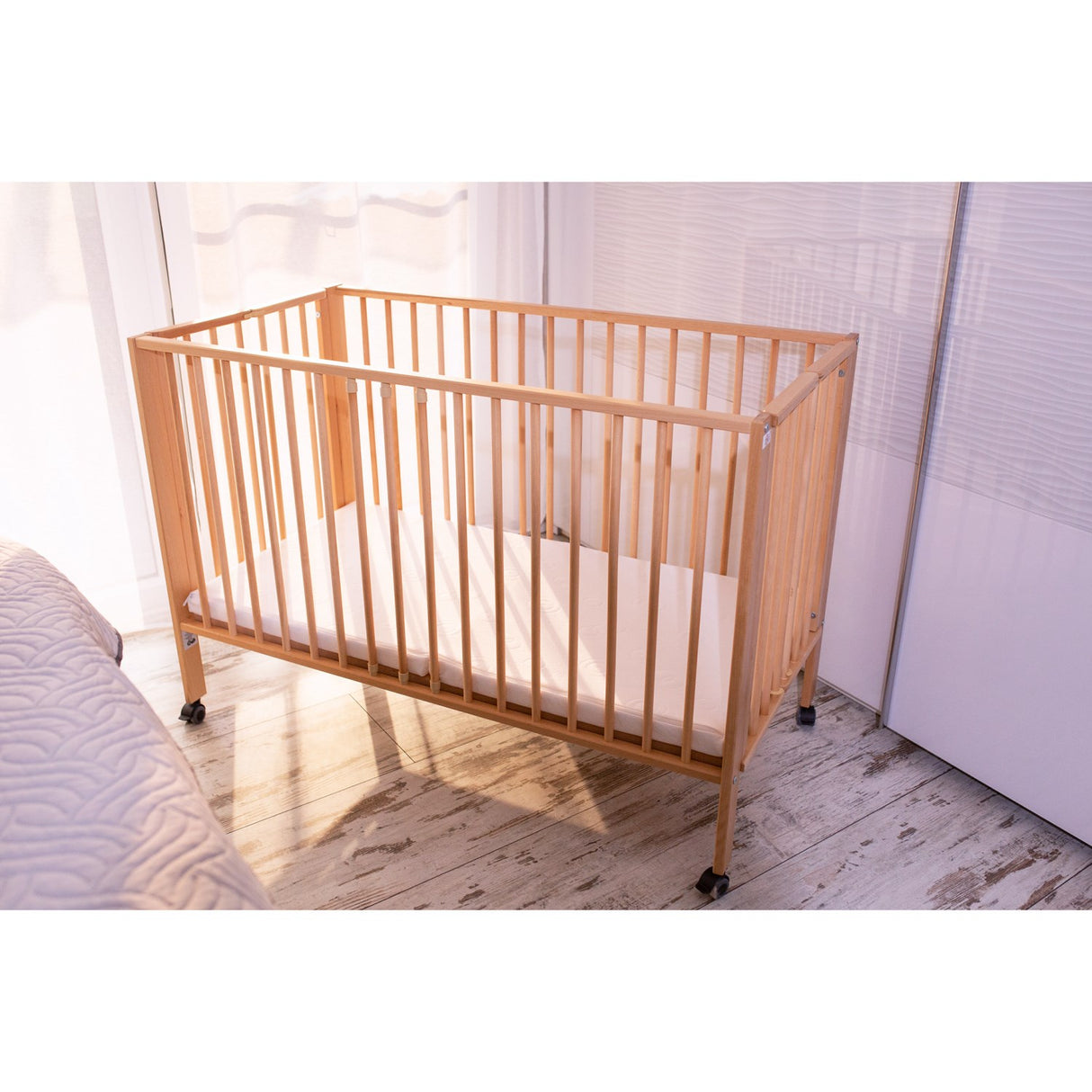 tiSsi® Nature Jori Sammenklappelig Seng Massiv Bøg