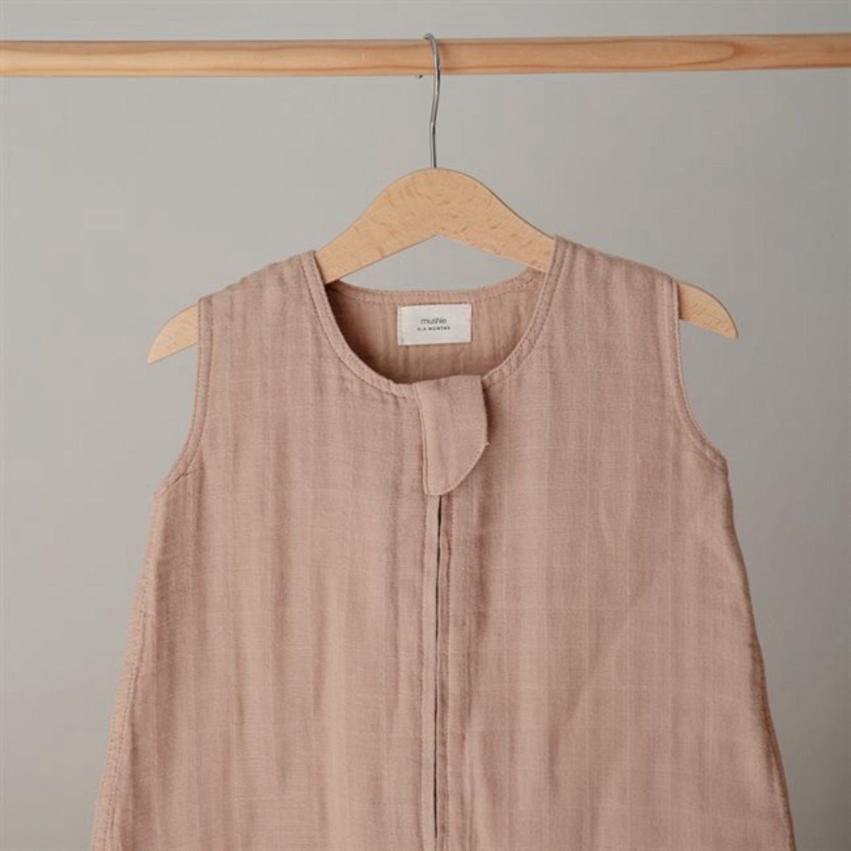 Mushie Natural Muslin Kørepose