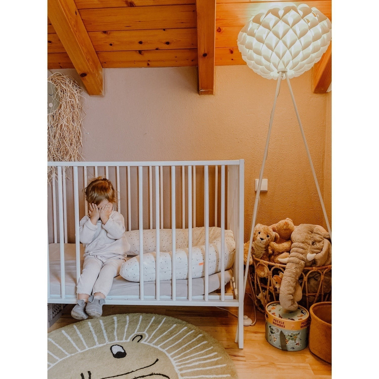 tiSsi® White Laquer Jori Sammenklappelig Børneseng Massiv Bøg