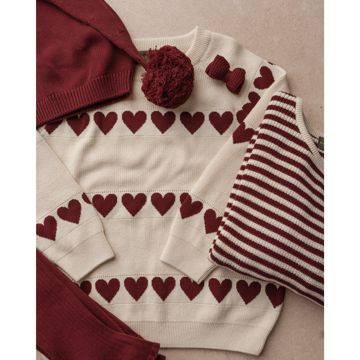 Hanevild Ivory Red Heart Bluse