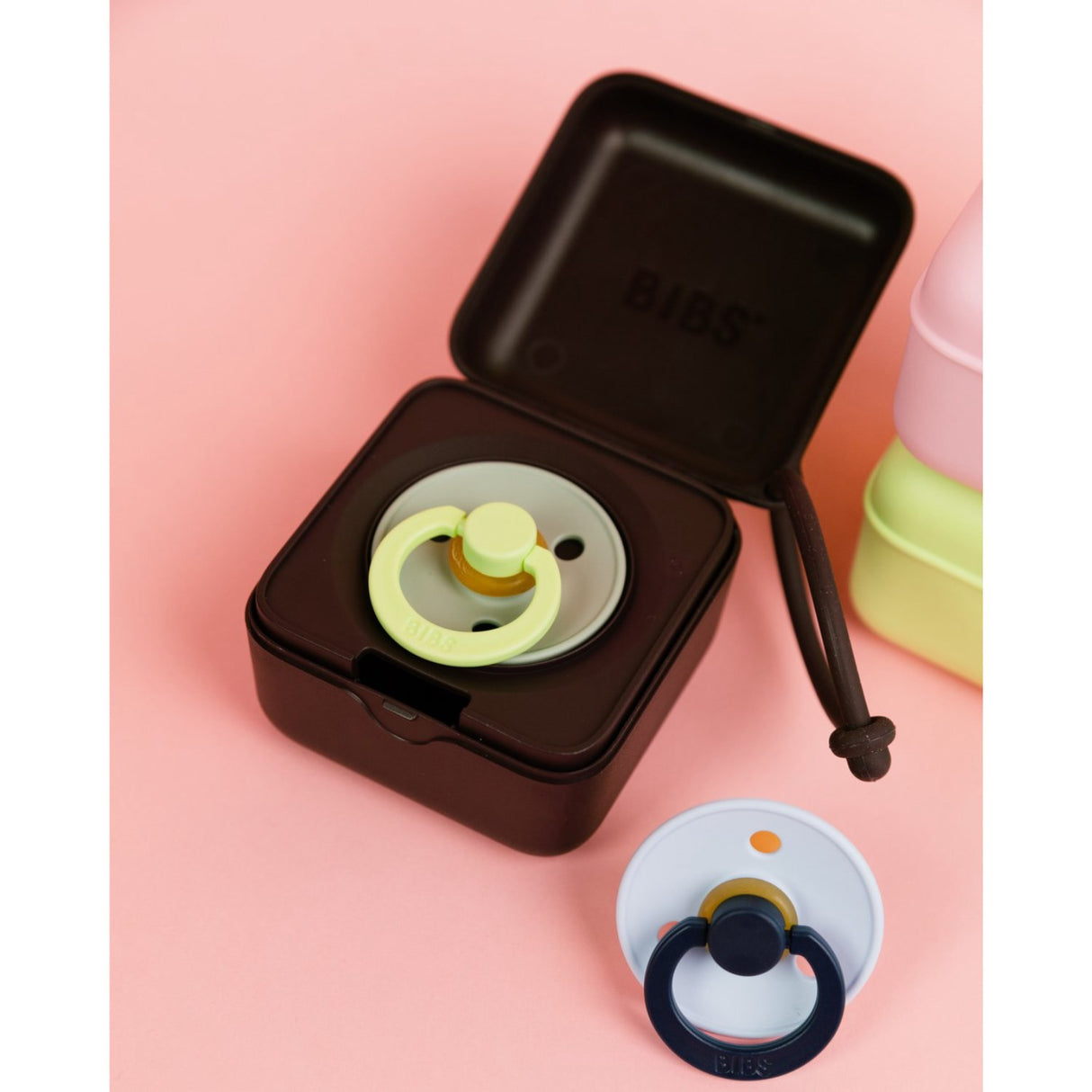 Bibs Plum Suttebox