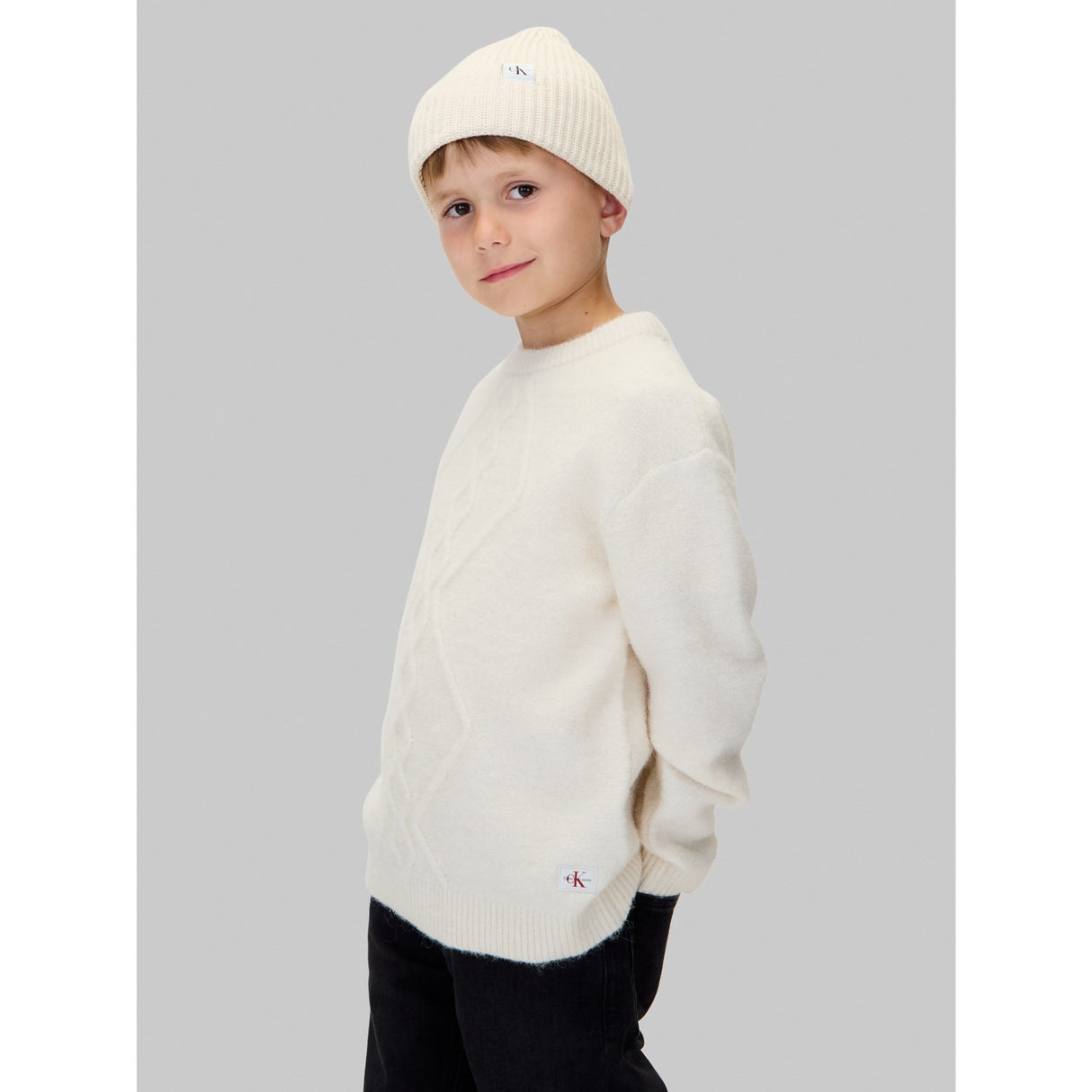 Calvin Klein Whitecap Gray Fluffy Sweater