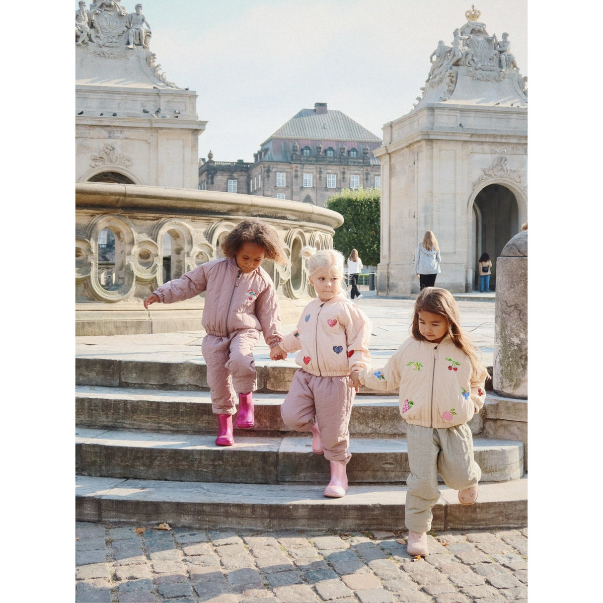 Konges Sløjd Cameo Rose Juno Paliet Bomber Jakke