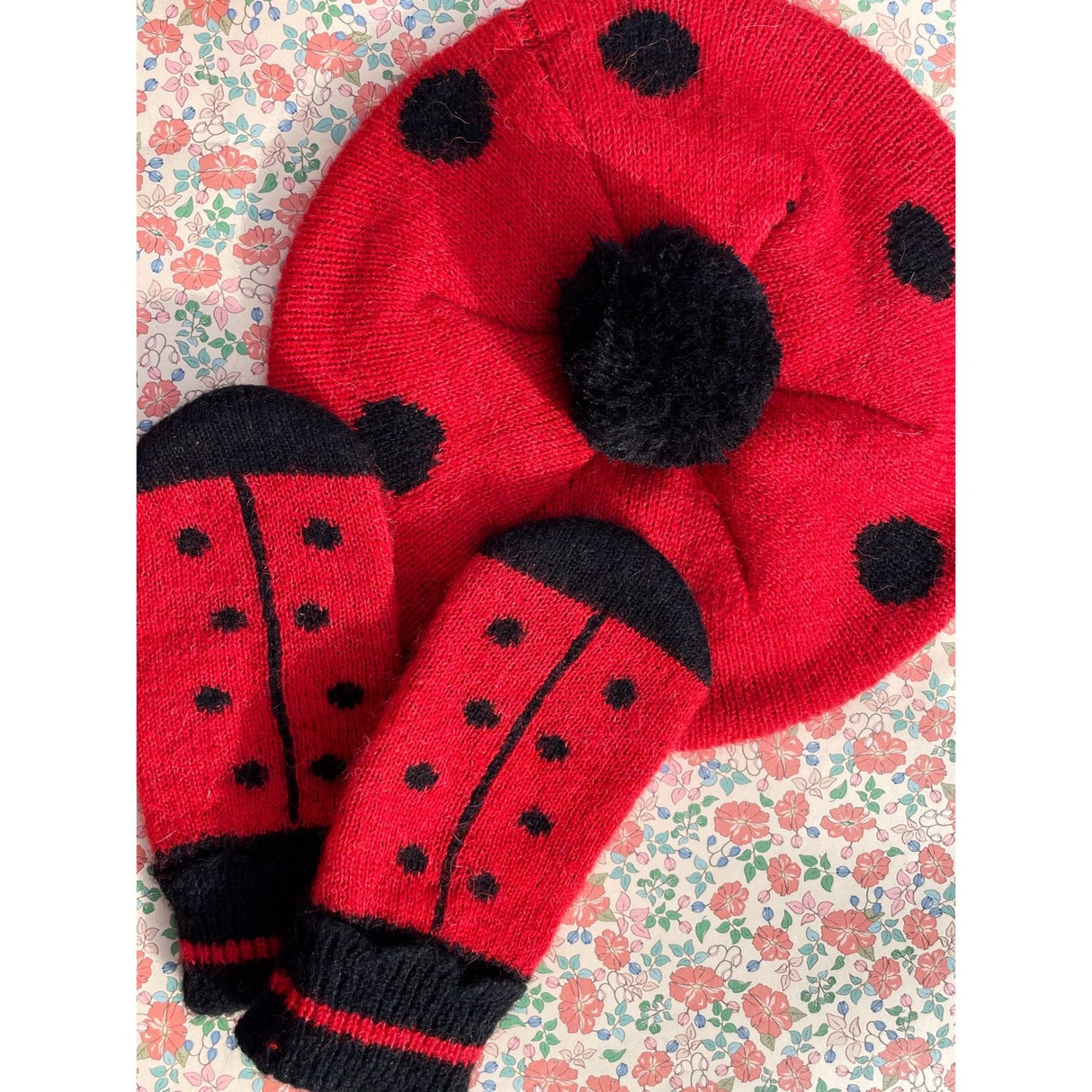 Konges Sløjd Barbados Cherry Ladybug Vanter