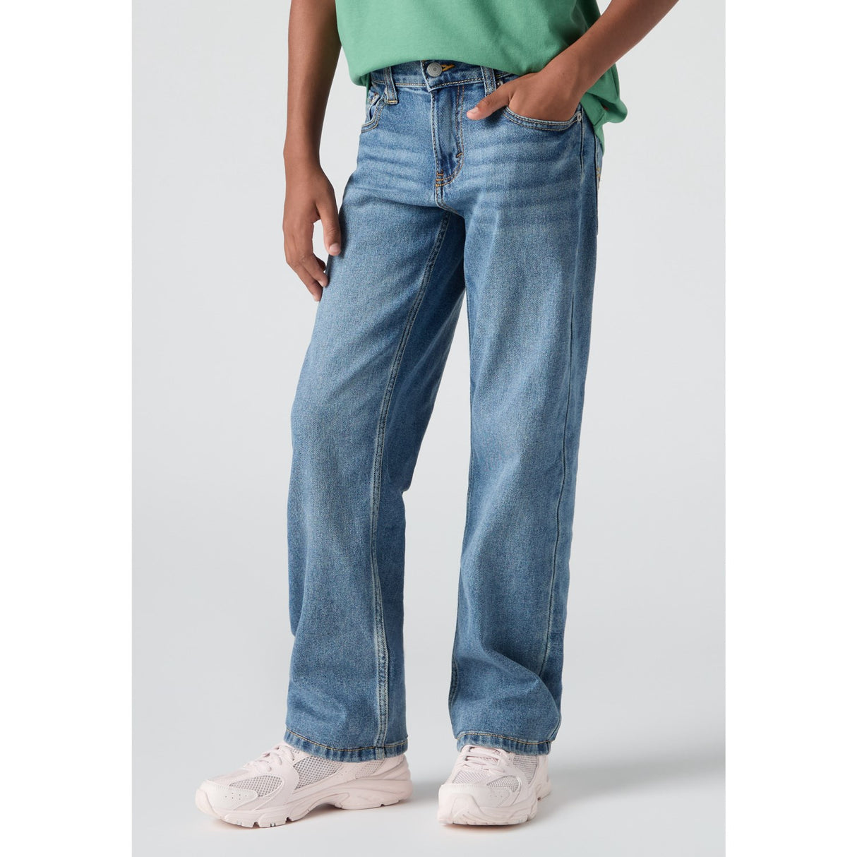 Levi's Burbank 555 Relaxed Straight Jeans