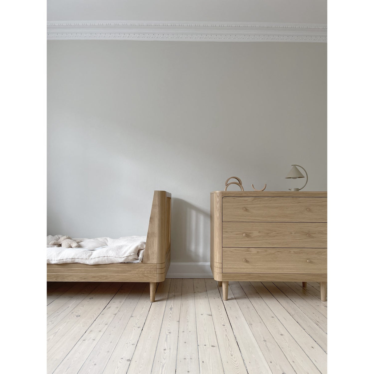 We Are Bitte Oak Nature Kommode