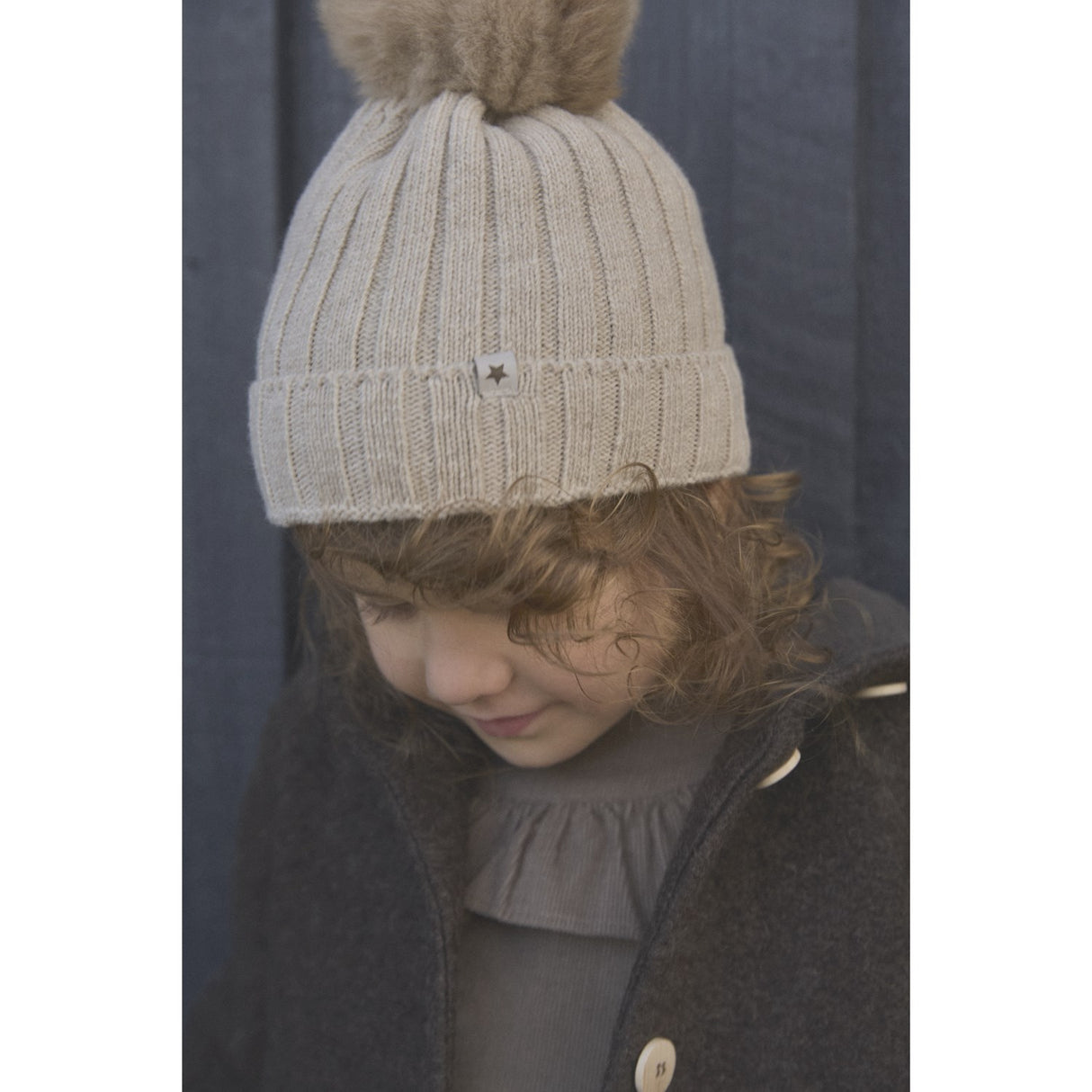 Huttelihut Sand Melange Hue Strik Alpaca Pompom