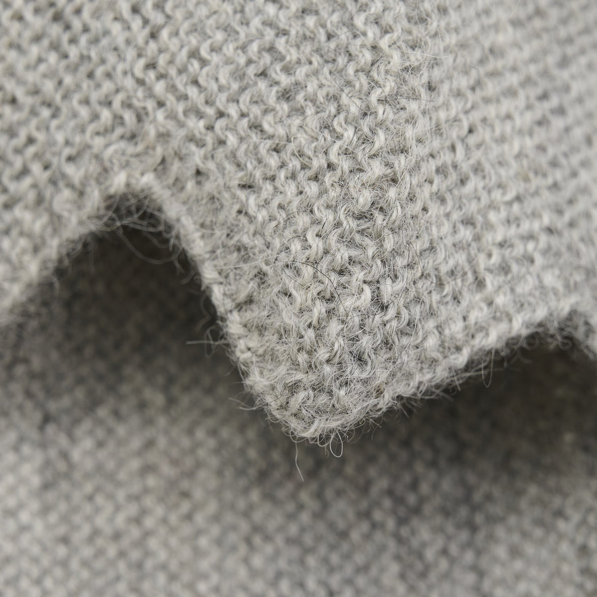 Huttelihut Medium Grey Melange Bonnet Uld Strik Alpaca Pompom