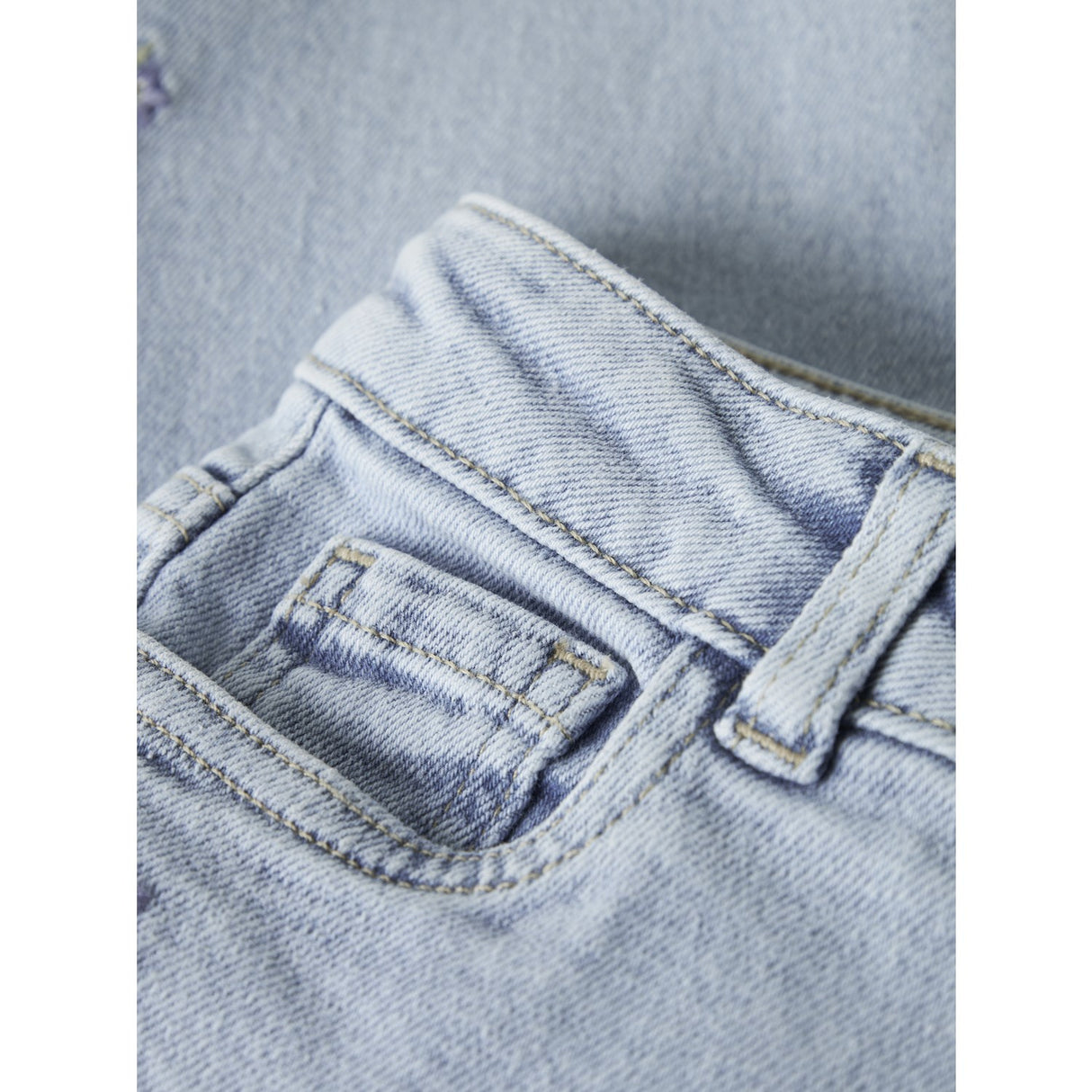 Name It Light Blue Denim Flower Embroidery Nmfbella Mom Emb Jeans 1224-Sm Noos