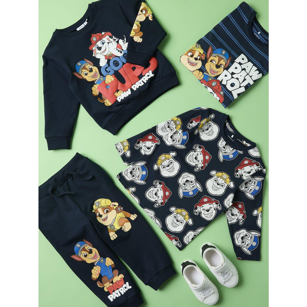 Name It Navy Blazer Nmmjeep Paw Nreg Sweat Bru Noos Cplg