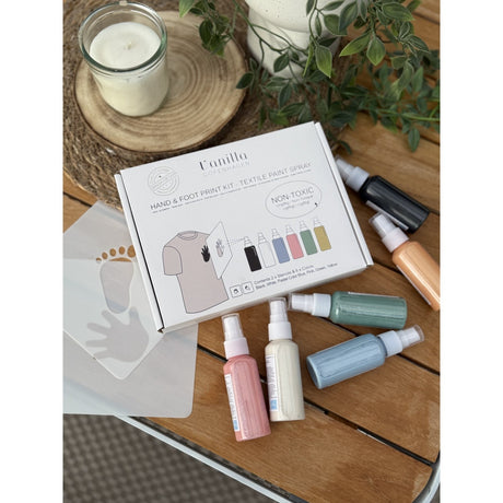 Vanilla COPENHAGEN Multi Stof Paint Spray Hand & Foot Print Kit