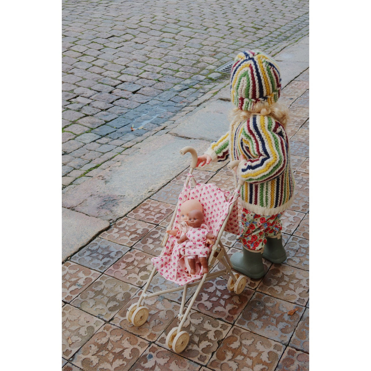 Konges Sløjd Rosie Rose Dukke Stroller