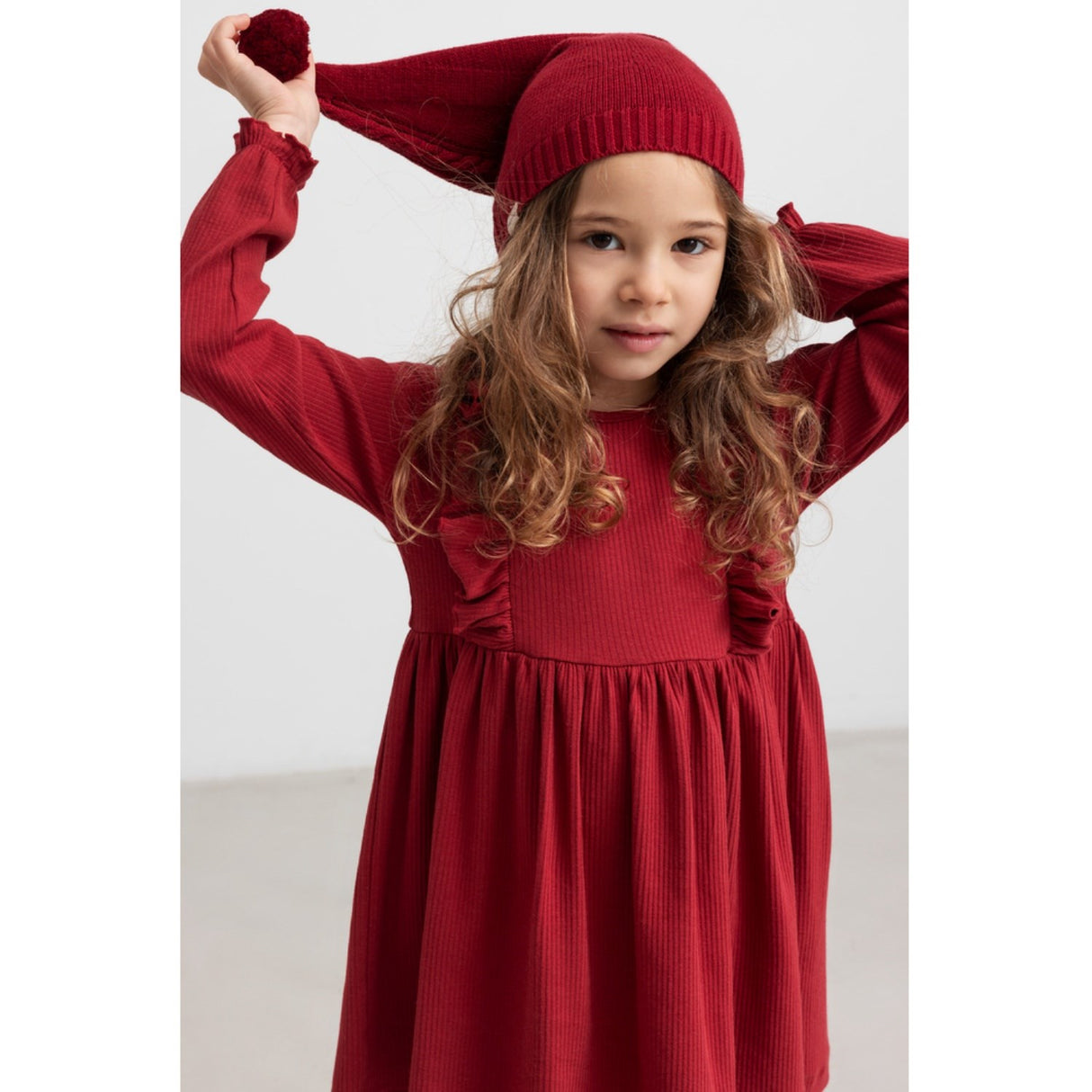 MarMar Cotton Rayon Knit Cable Hibiscus Red Alfen Nissehue