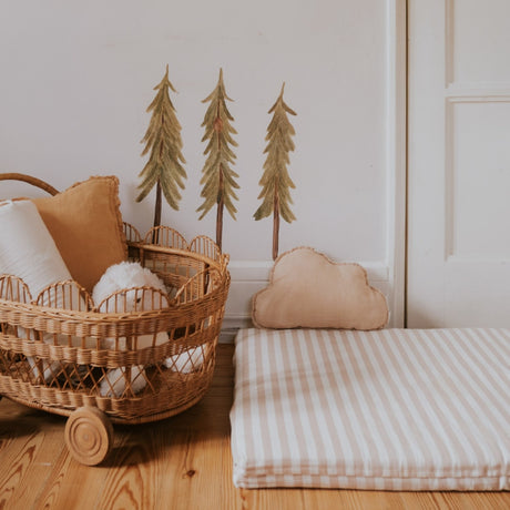 That's Mine Green Wallsticker Pinetrees Small