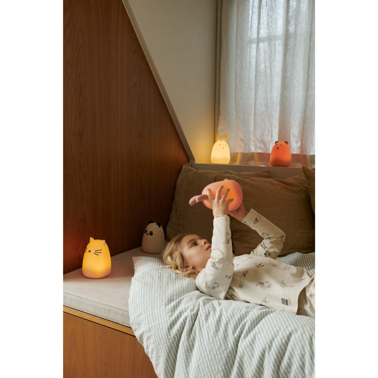 LIEWOOD Panda Creme De La Creme Winston Panda Natlampe