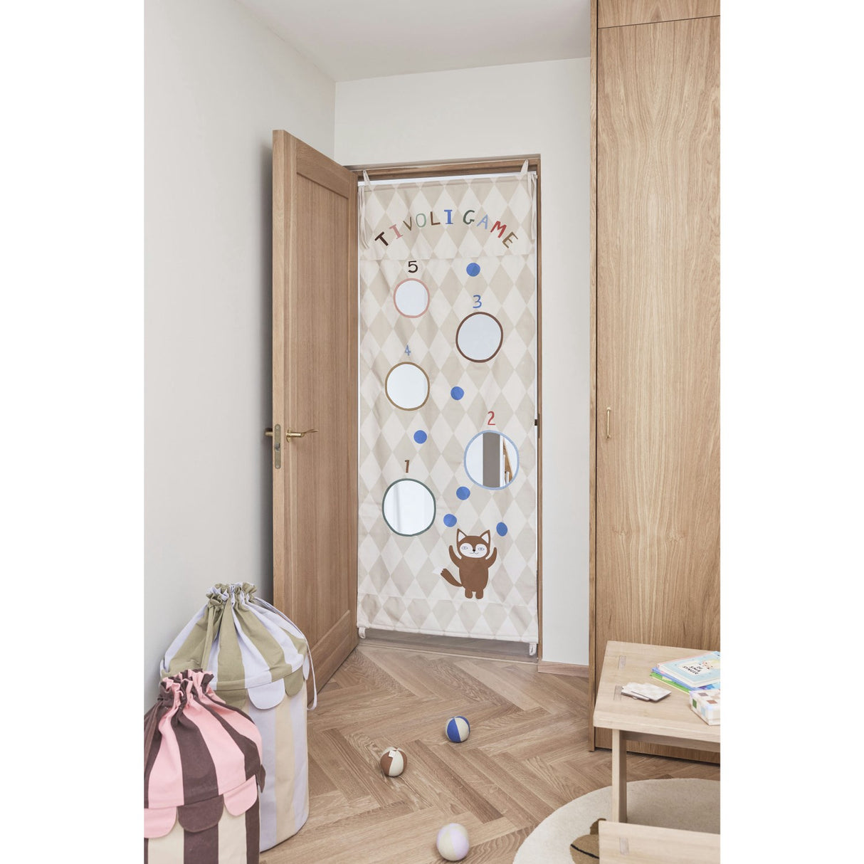 OYOY Multi Tivoli Legetøjsdør