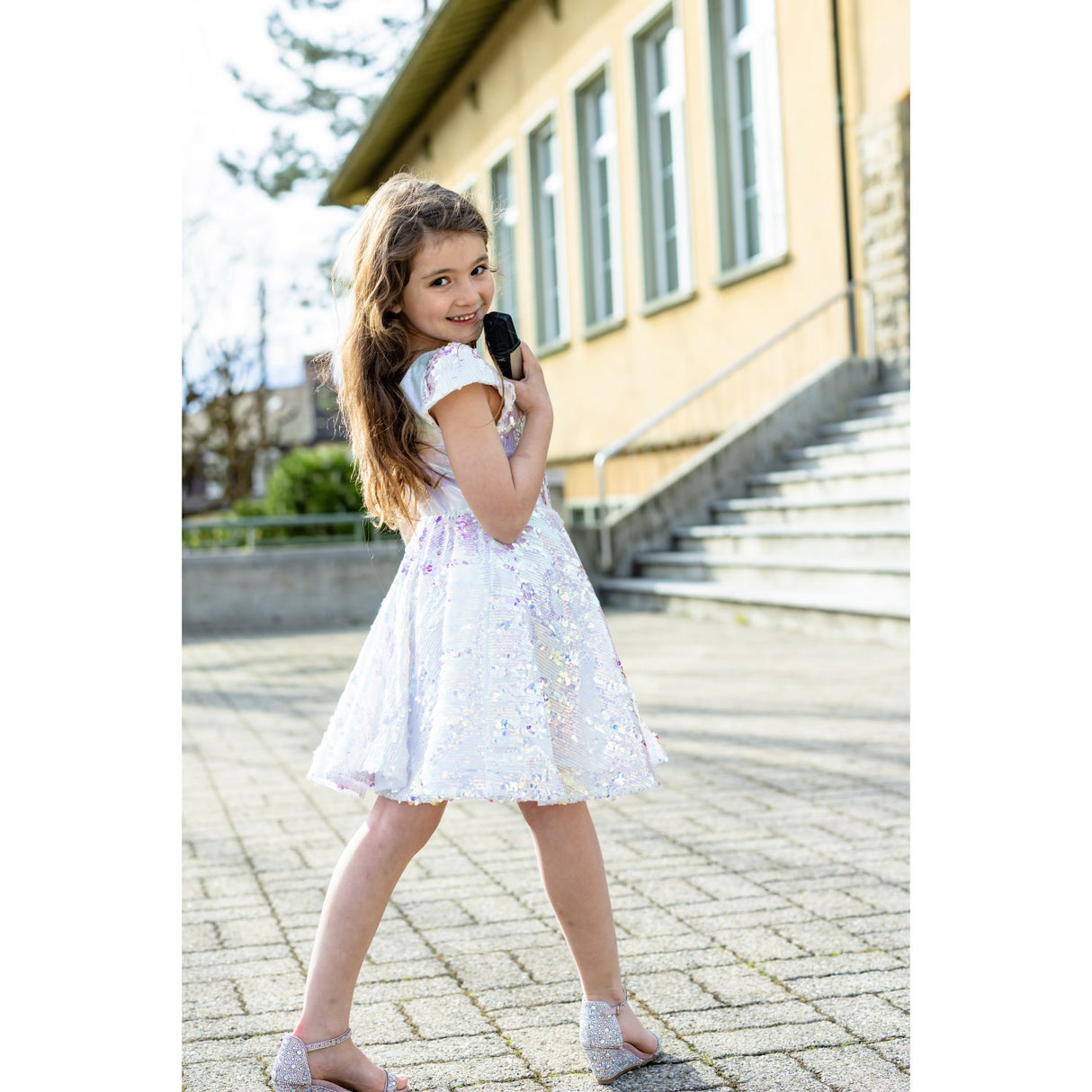 Great Pretenders Sequins Concert Queen Kjole