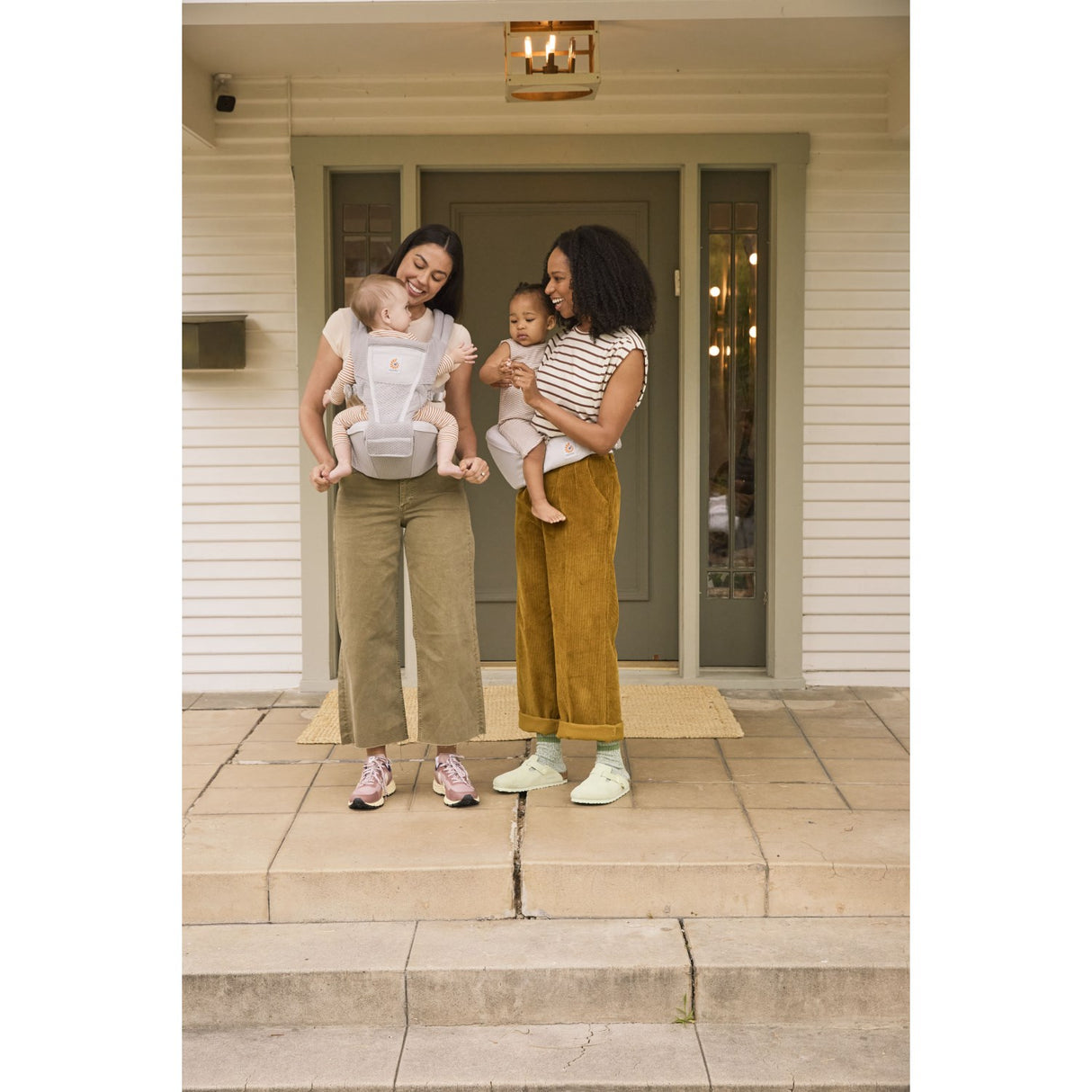 Ergobaby Pearl Grey Lift Hoftesæde