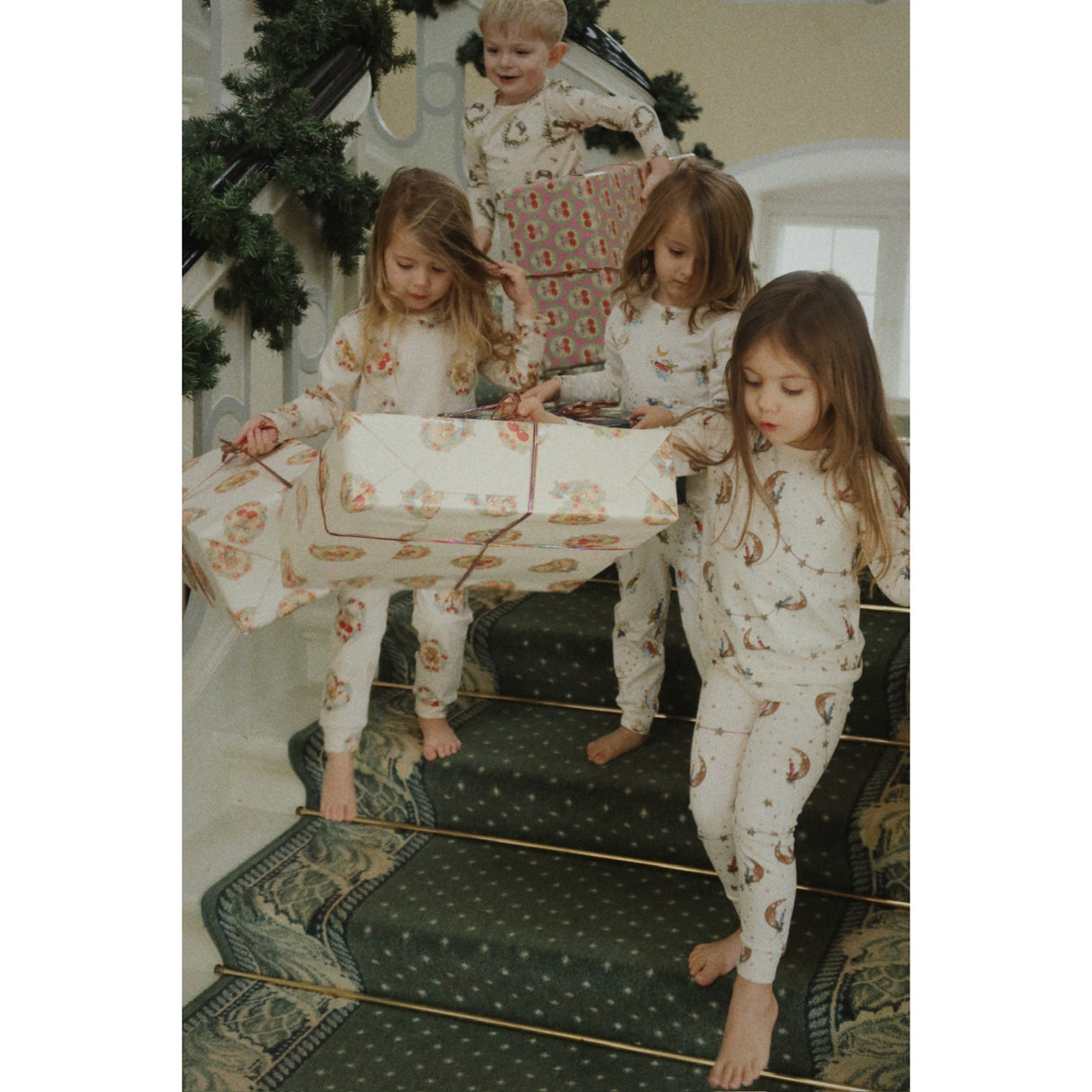 Konges Sløjd Lucia Basic Sæt GOTS