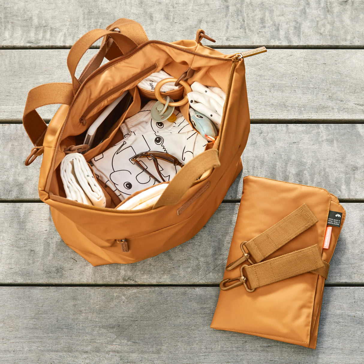 DonebyDeer Mustard Puslerygsæk