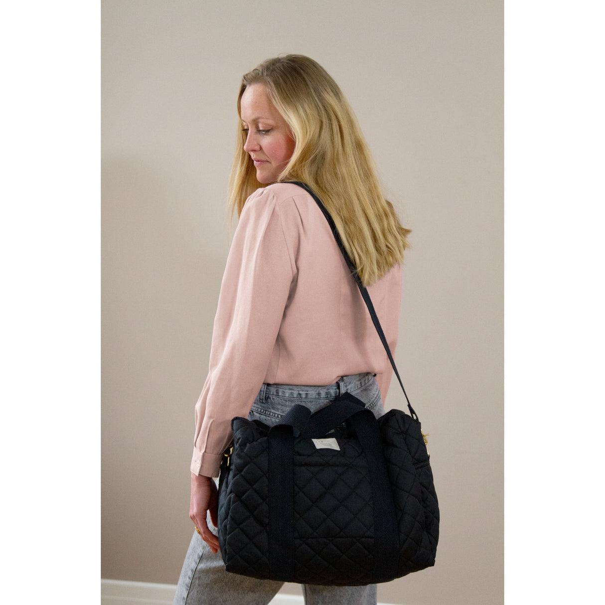 Cam Cam Copenhagen Black Pusletaske Large