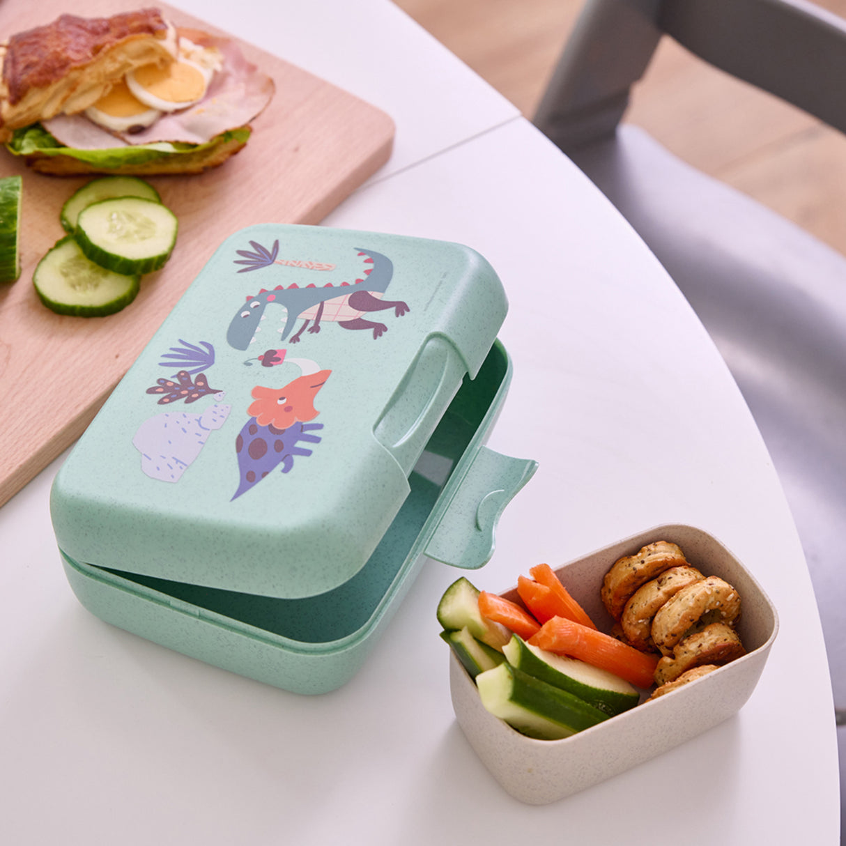 Koziol Organic Sage Green Lunch Box Med Separat Skål Candy L Rex