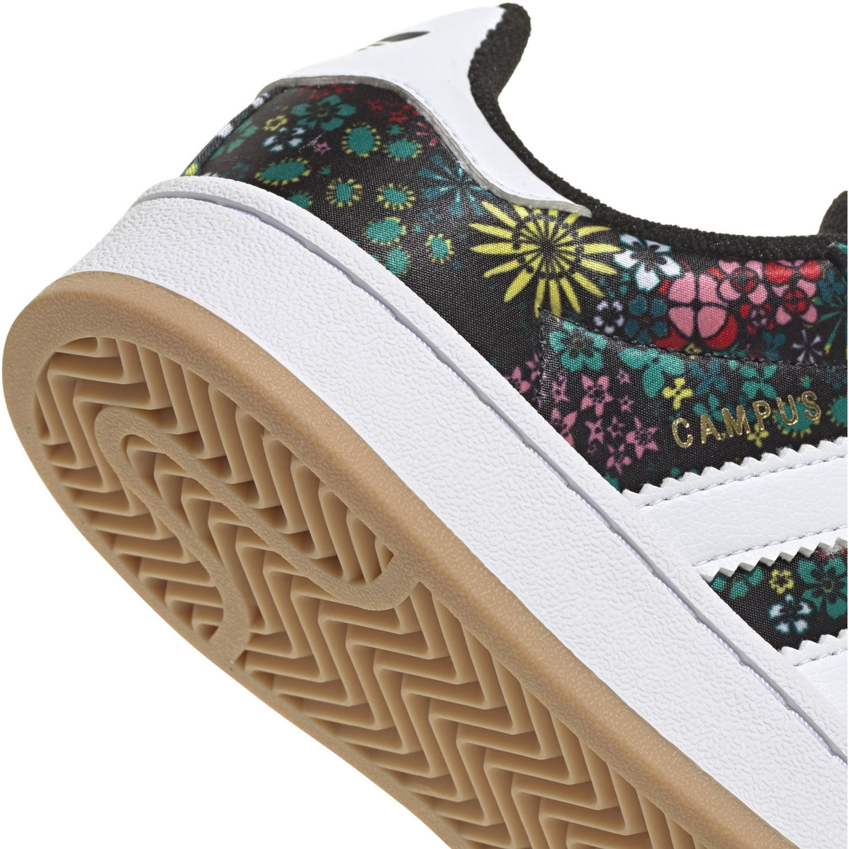 adidas Originals Core Black/Ftwr White/Gold Met. Campus 00S J Sneakers