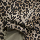 En Fant Pine Bark Baby Flyverdragt W. Flæser