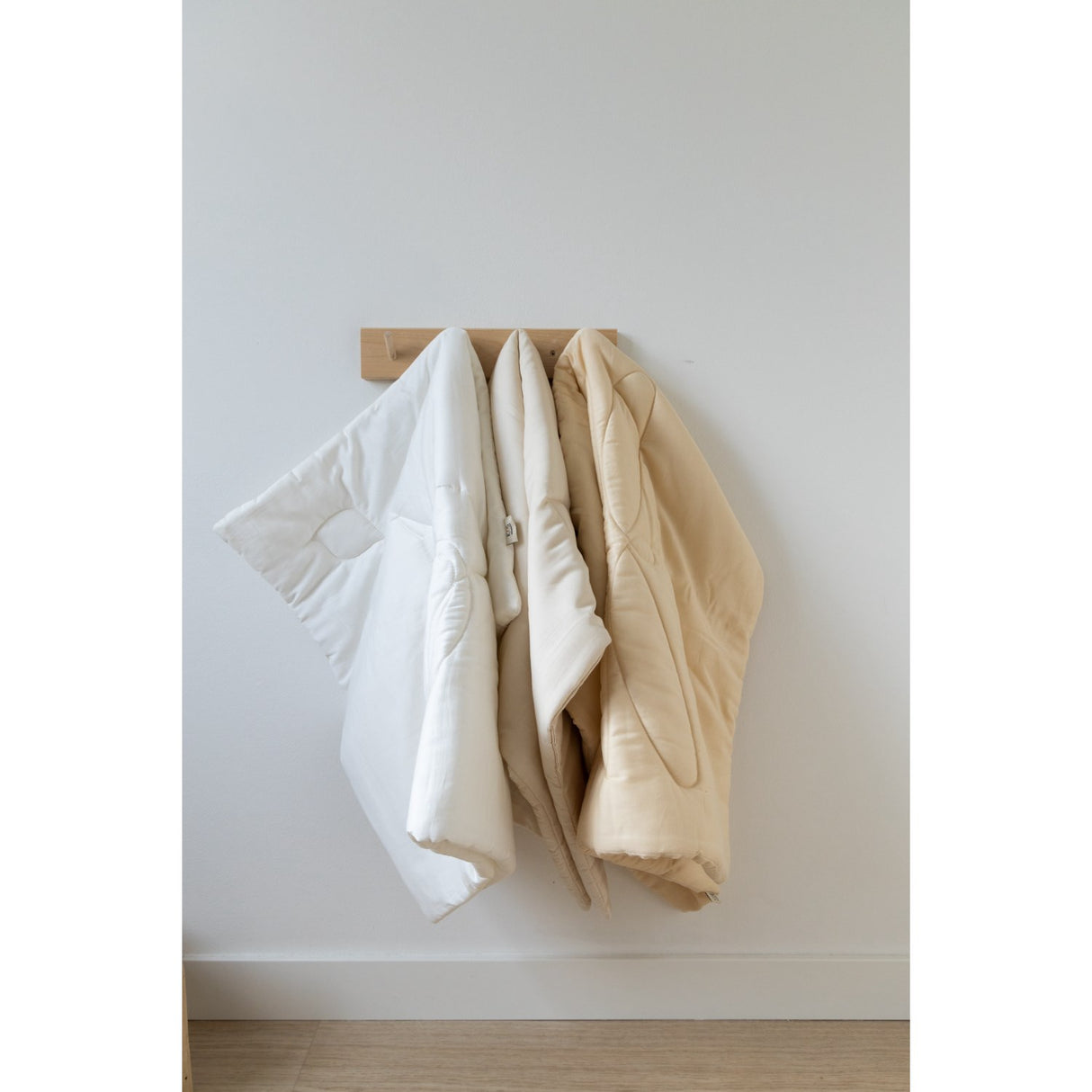 KAS Kopenhagen Beige Dragon Fly Tæppe