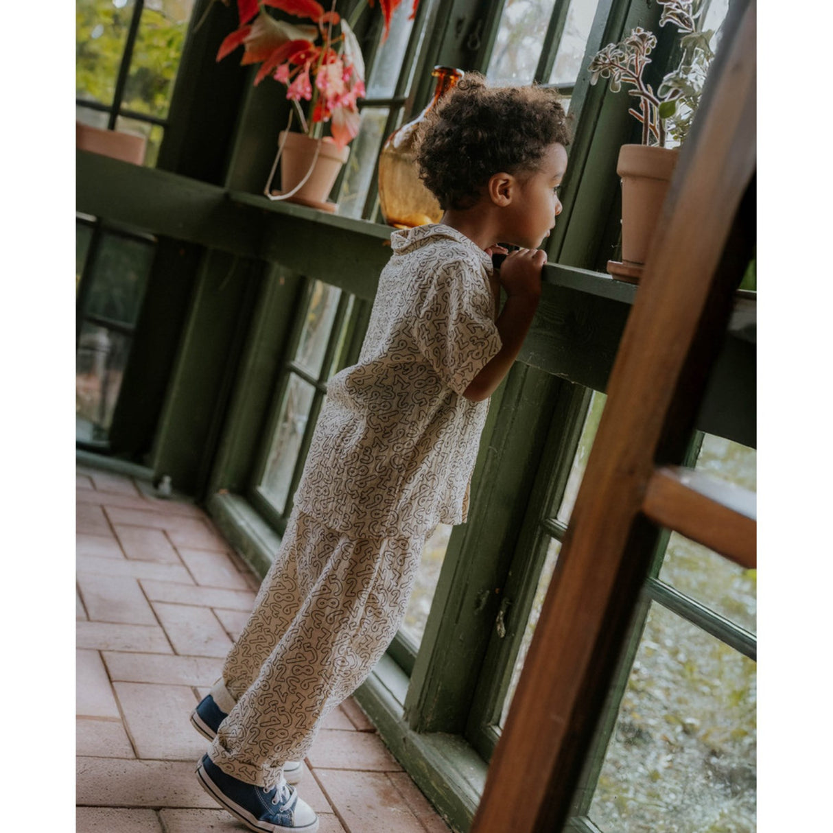 Fliink Coffee Bean / Sandshell Elmo T-shirt