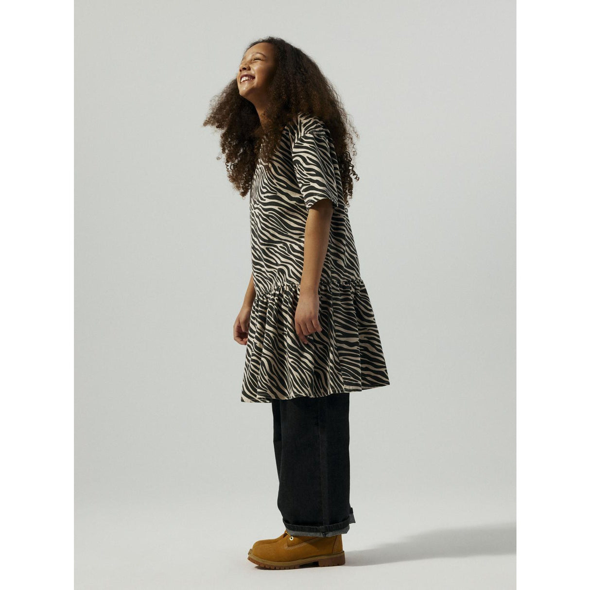 Name It Cement Black Zebra Nkfzebra Twill Ss Kjole 4003-Td D