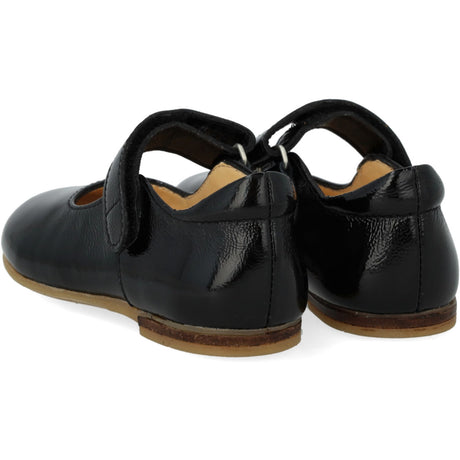 Angulus Ballerina Med Udstandset Hjertemotiv