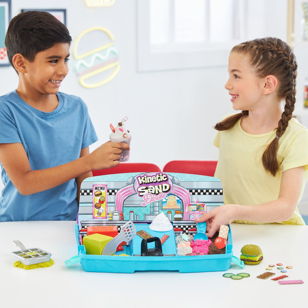 Kinetic Sand Diner Foldbar Sandkasse