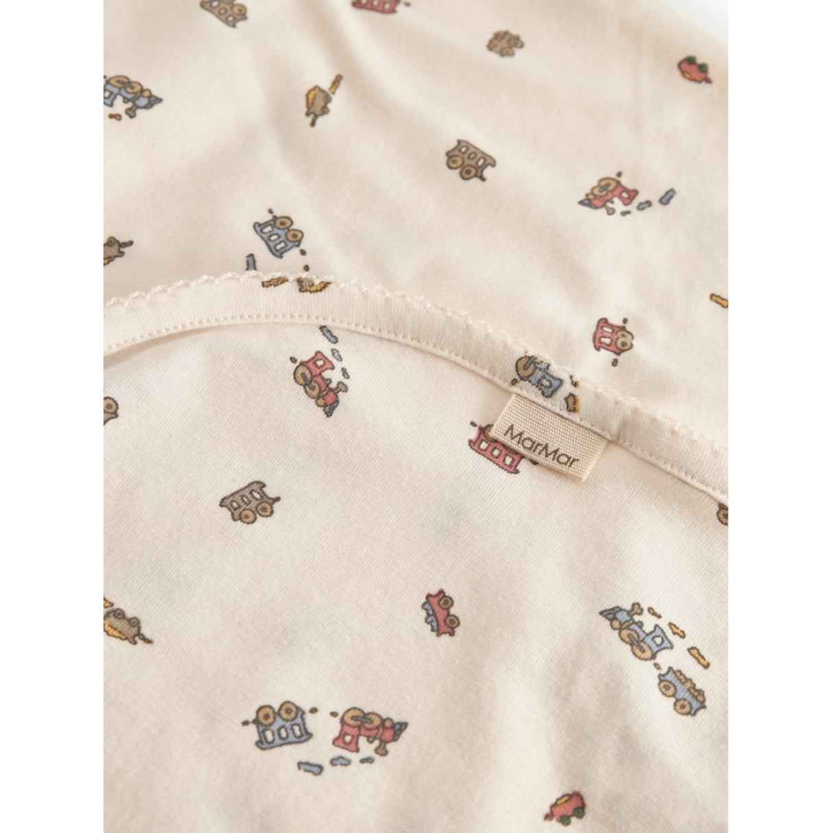 MarMar Newborn Modal Smooth Print Trains Alida Tæppe