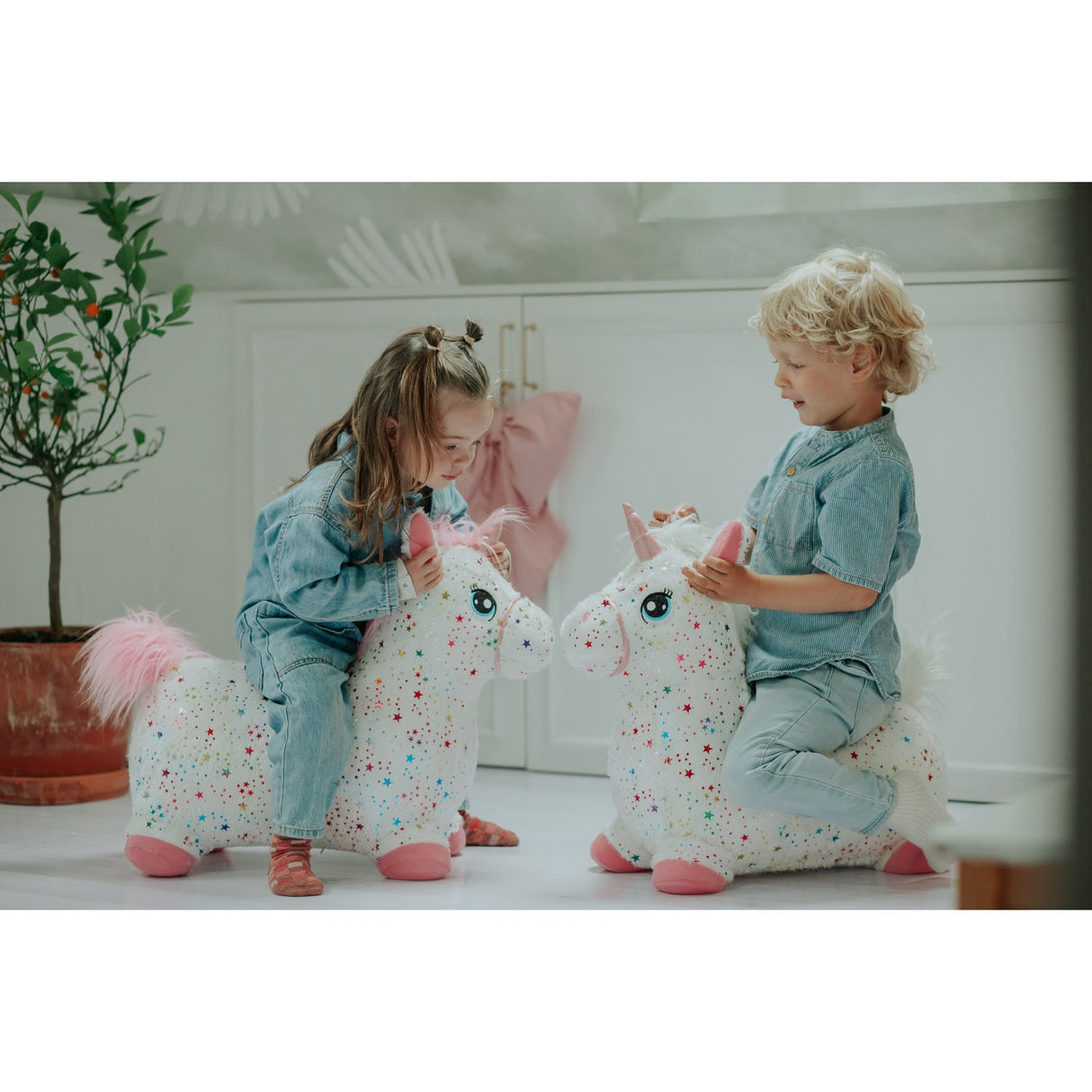 KREA® Hop & Bounce Plys Enhjørning Regnbue